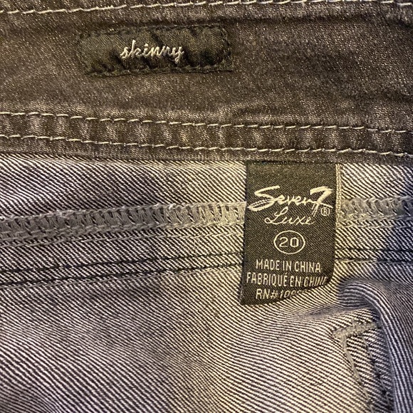 Seven7 Skinny Gray Black Jean Sz 20 - Picture 8 of 9